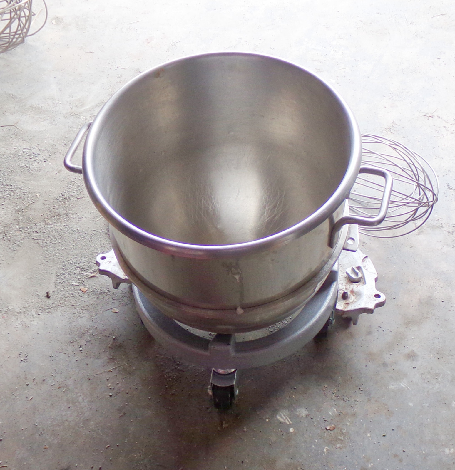 Hobart L800-M802 00-111165-00001 40qt Bowl Adapter 00-275686 BOWL 40 QT 00-29515