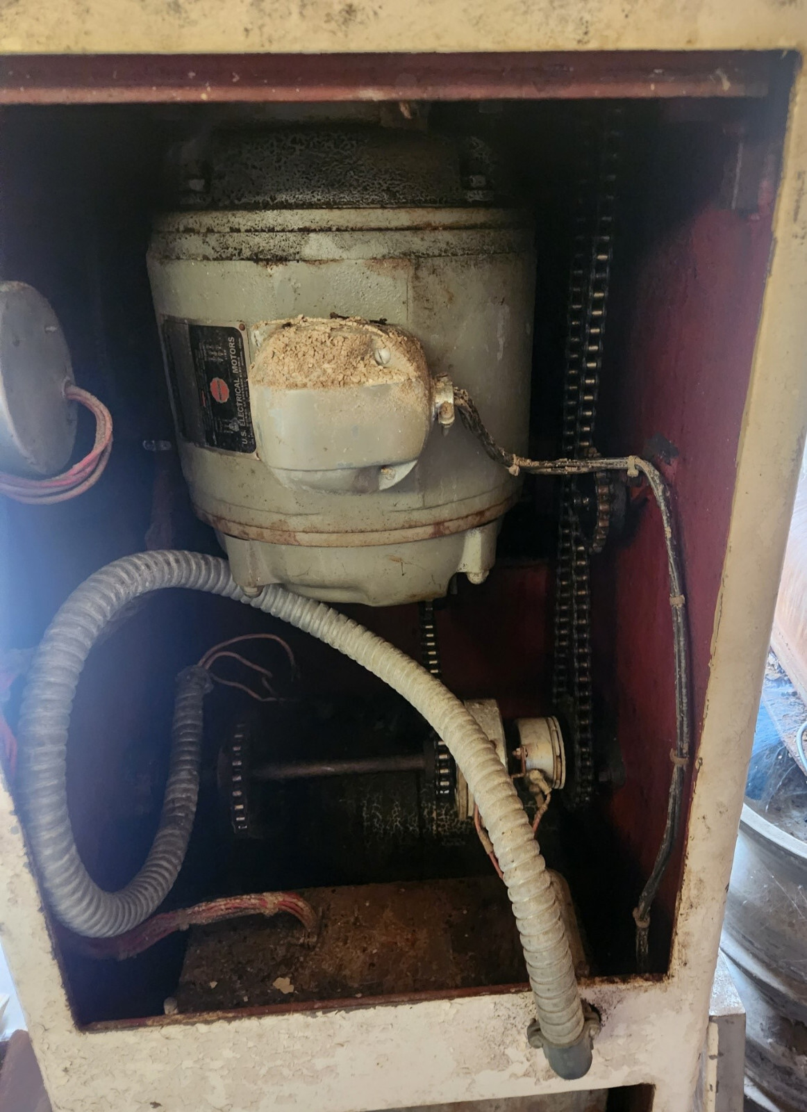 AMF Glen Mixer 160qt with 2 SS bowl Paddle wire whip bowl dolly