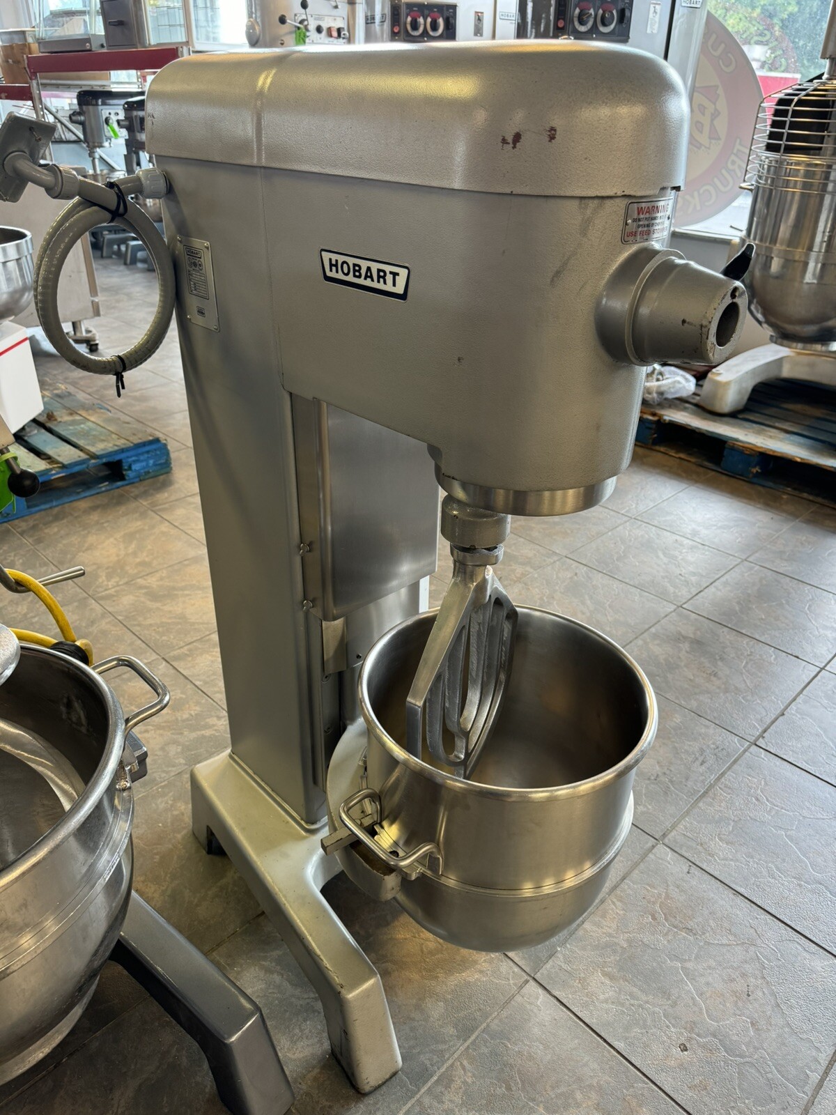 Hobart D340 Planetary Mixer 40 Qt w/ Bowl & Whip Attachment-Refurbished 208v 3Ph