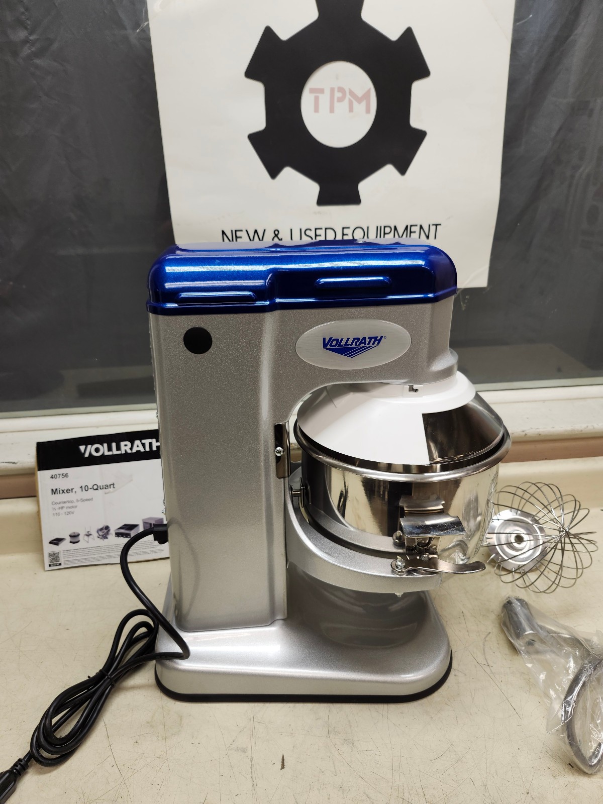 Vollrath 40756 10 Qt Bowl Lift Countertop Mixer with Guard & Accessories