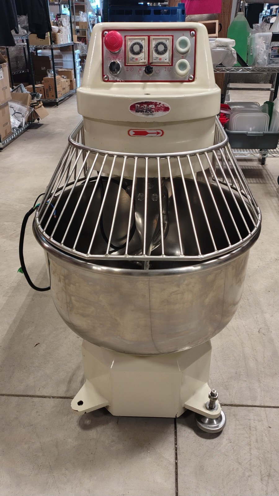 BakeMax BMSM030 Floor Model Spiral Mixer with 53 qt Fixed Bowl, 2-Speed, 66 l…