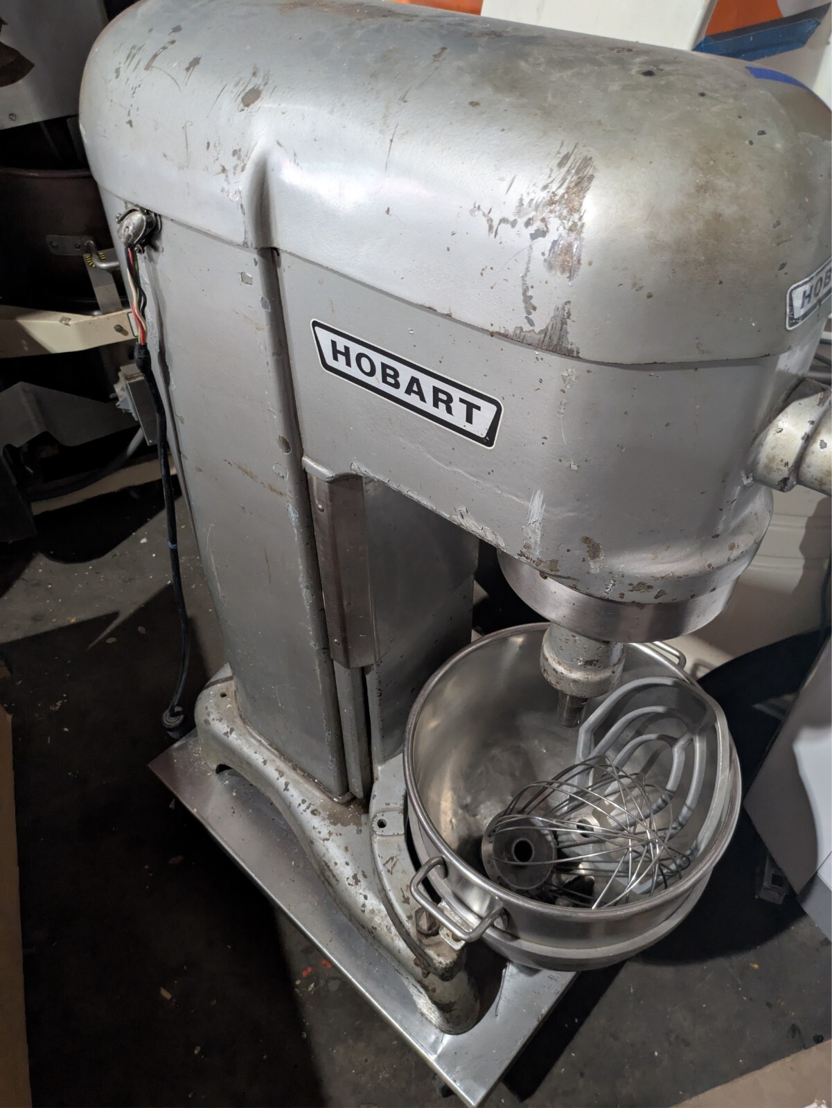 Hobart H600 Spec 6345 60Qt 4 Speed 1 HP Ph 208V H600 USED