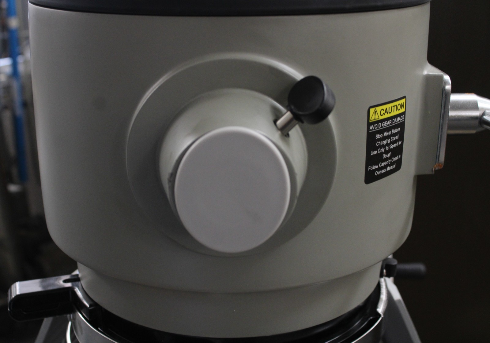 Globe SP40 *Ding & Dent* 40 Qt. Commercial Planetary Floor Mixer – 2 hp (#4253)