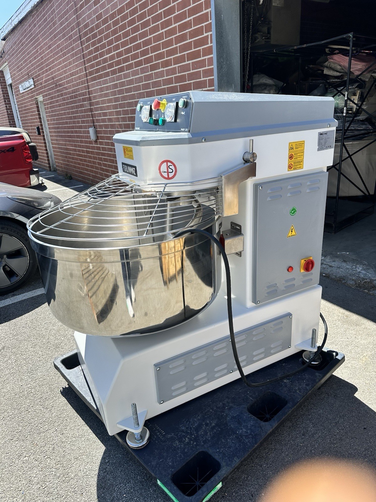 Porlanmaz PMSP 120 Spiral Mixer 2 Speed Floor Model