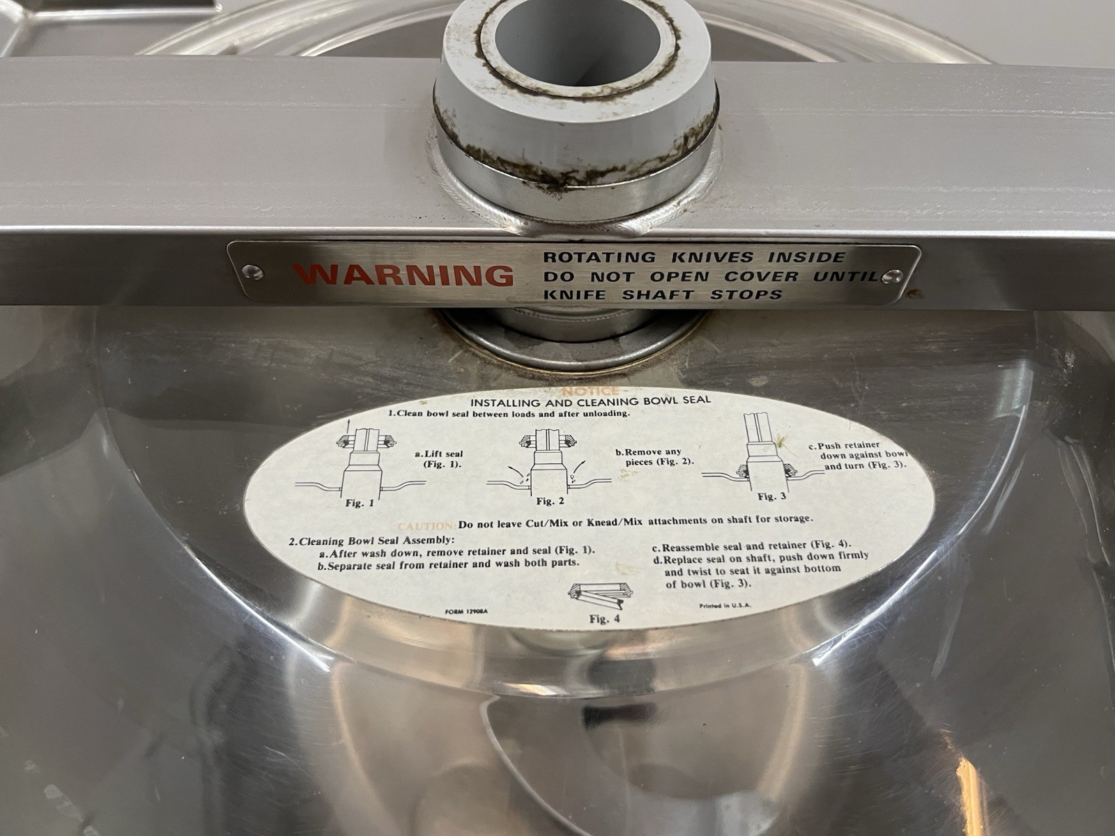 Hobart HCM-300 30Qt **TESTED** WORKING WITH BLADE PICTURED SN: 31-306-189-GD