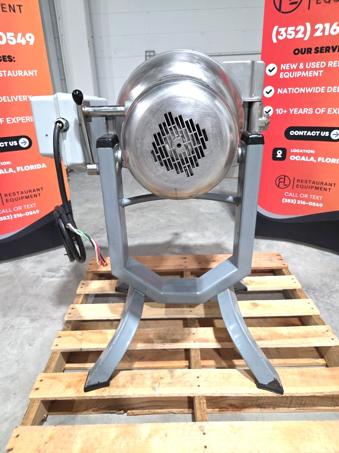 LATE MODEL HOBART HCM 450 45QT VCM w/ Blades, and MORE – 5 HP 200V – Watch Video