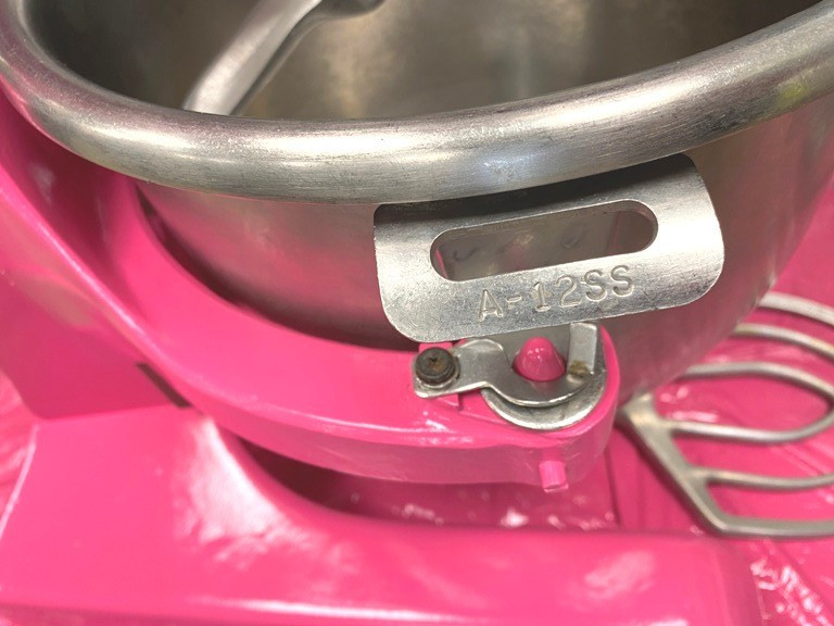 Mixers/ 12 Qt Hobart A-120 Pink 12 Qt Refurbished Bench lanetary w/t 4 Attach