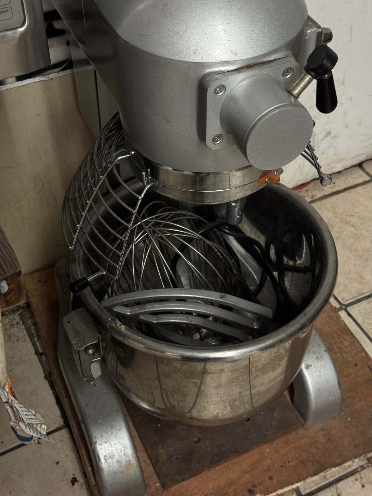 UNIWORLD PLANETARY MIXER 20 QT MODEL UPM-20E