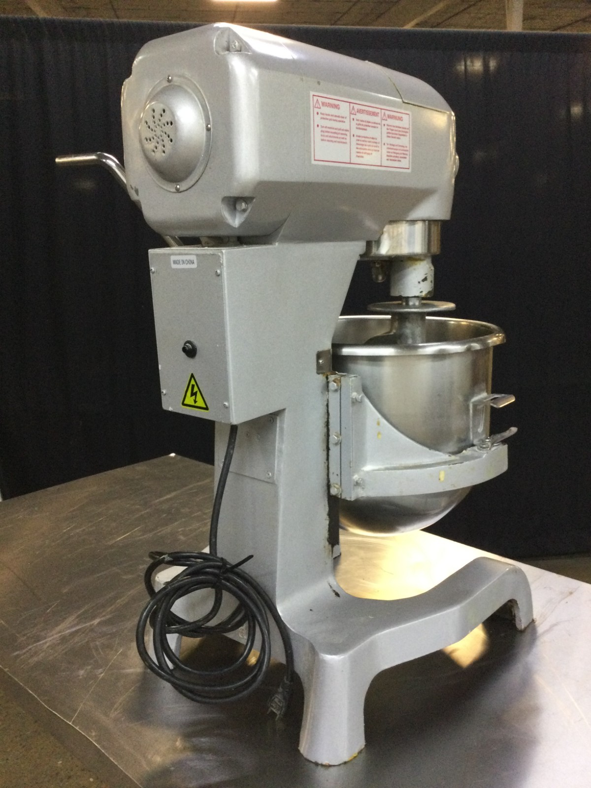 Omcan SP200 20Qt Dough Mixer With 3 Attachments