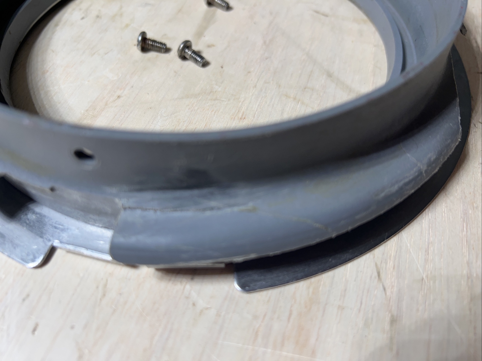 Genuine Hobart 00-917272 Cup, Drip And Flange HL200 20 Qt Mixer. Cracked. READ!