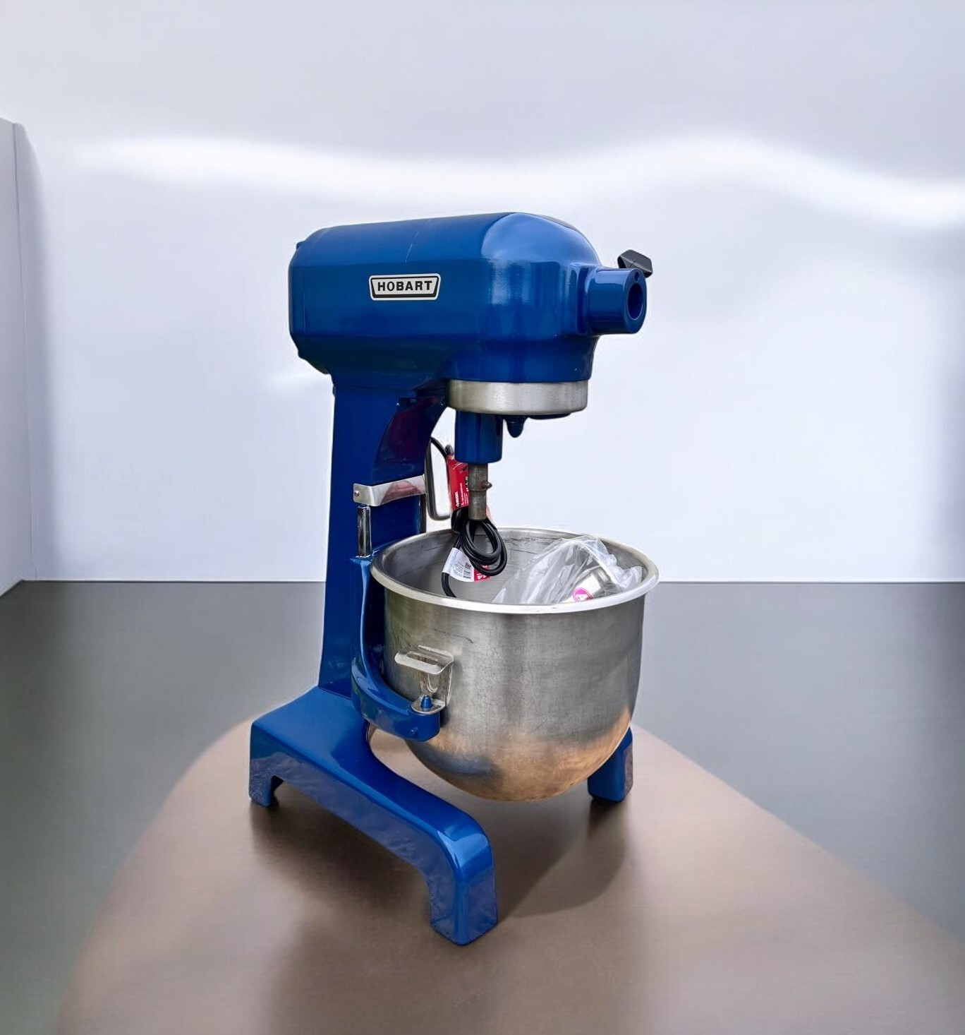 Pre-Owned Hobart A200 20qt bowl and hook