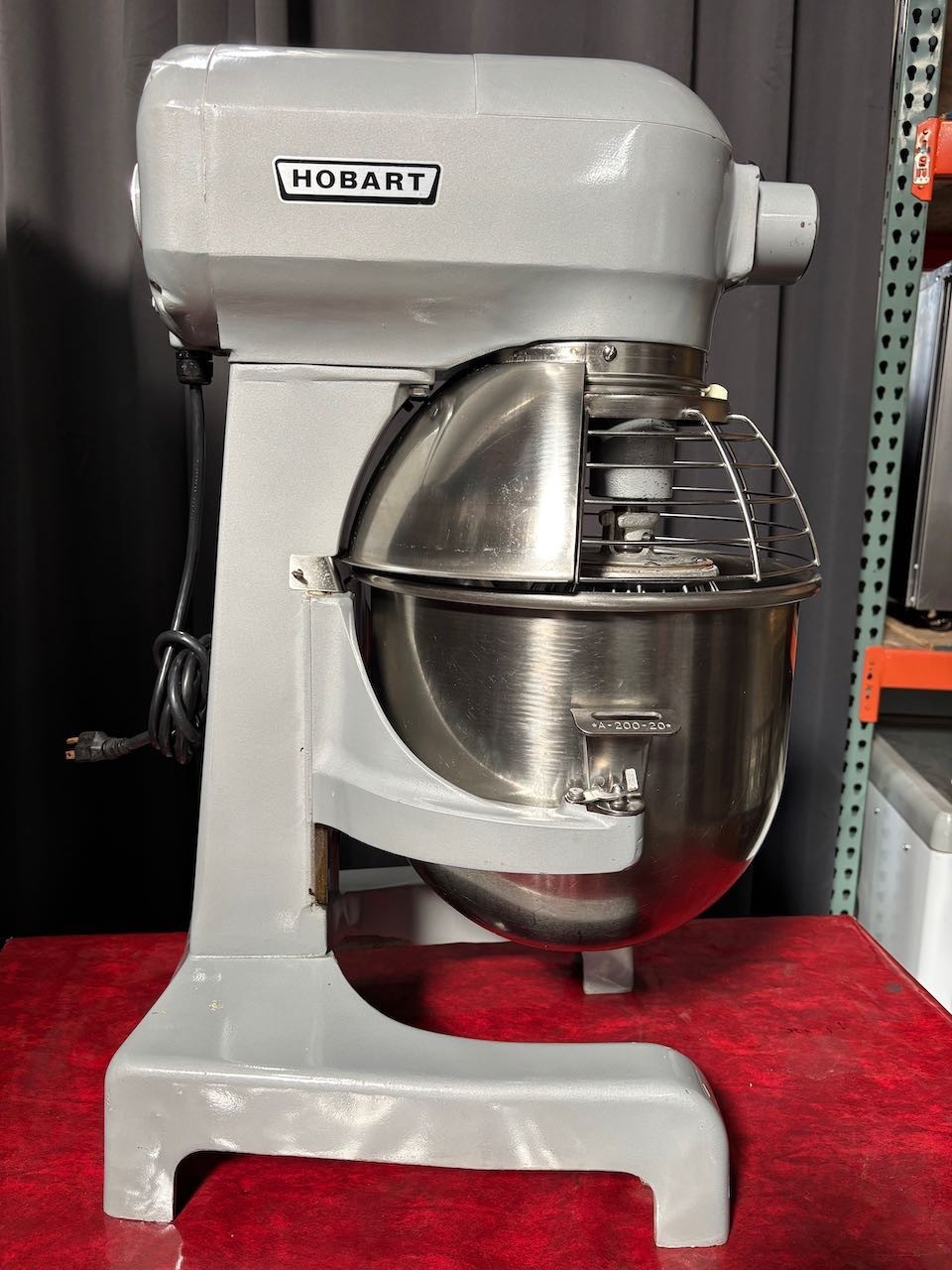 20 Quart Mixer Hobart A-200T Safety Cage Bowl Whisk Beater Paddle Dough Hook