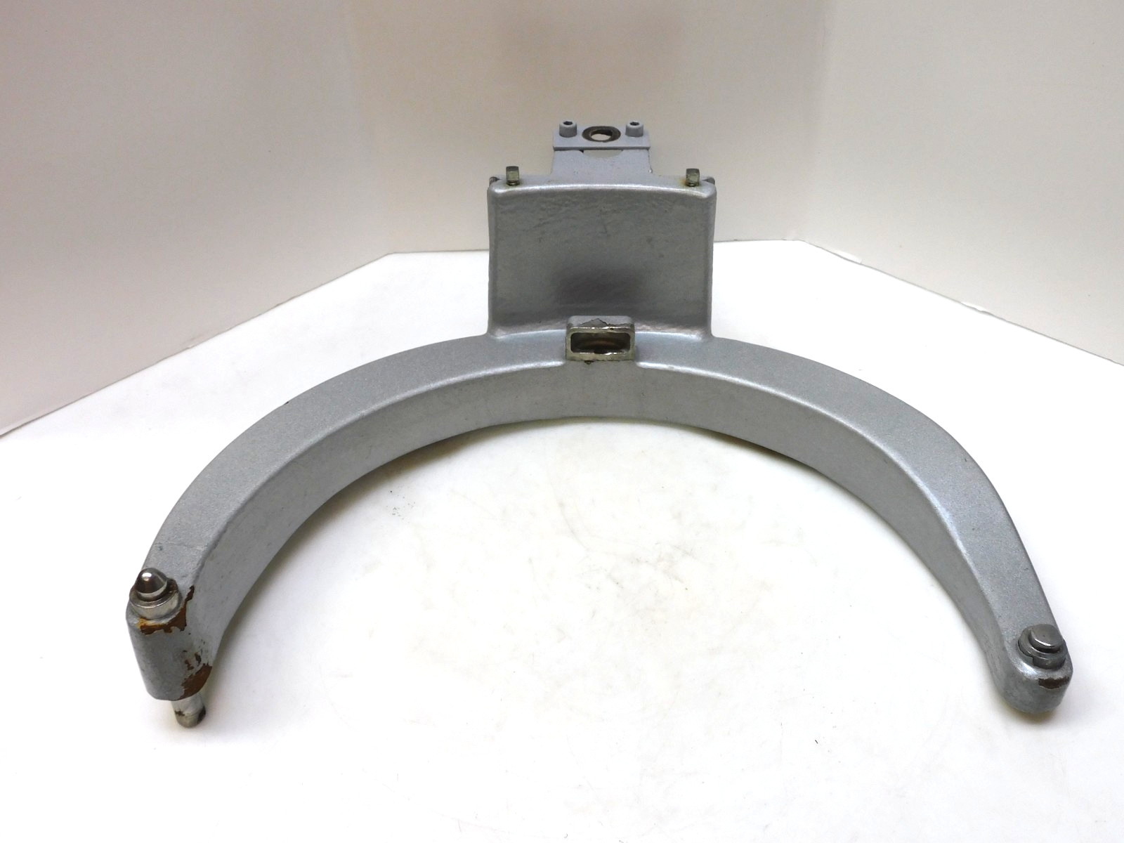 Hobart HL200 Mixer Bowl Support Arm Bracket