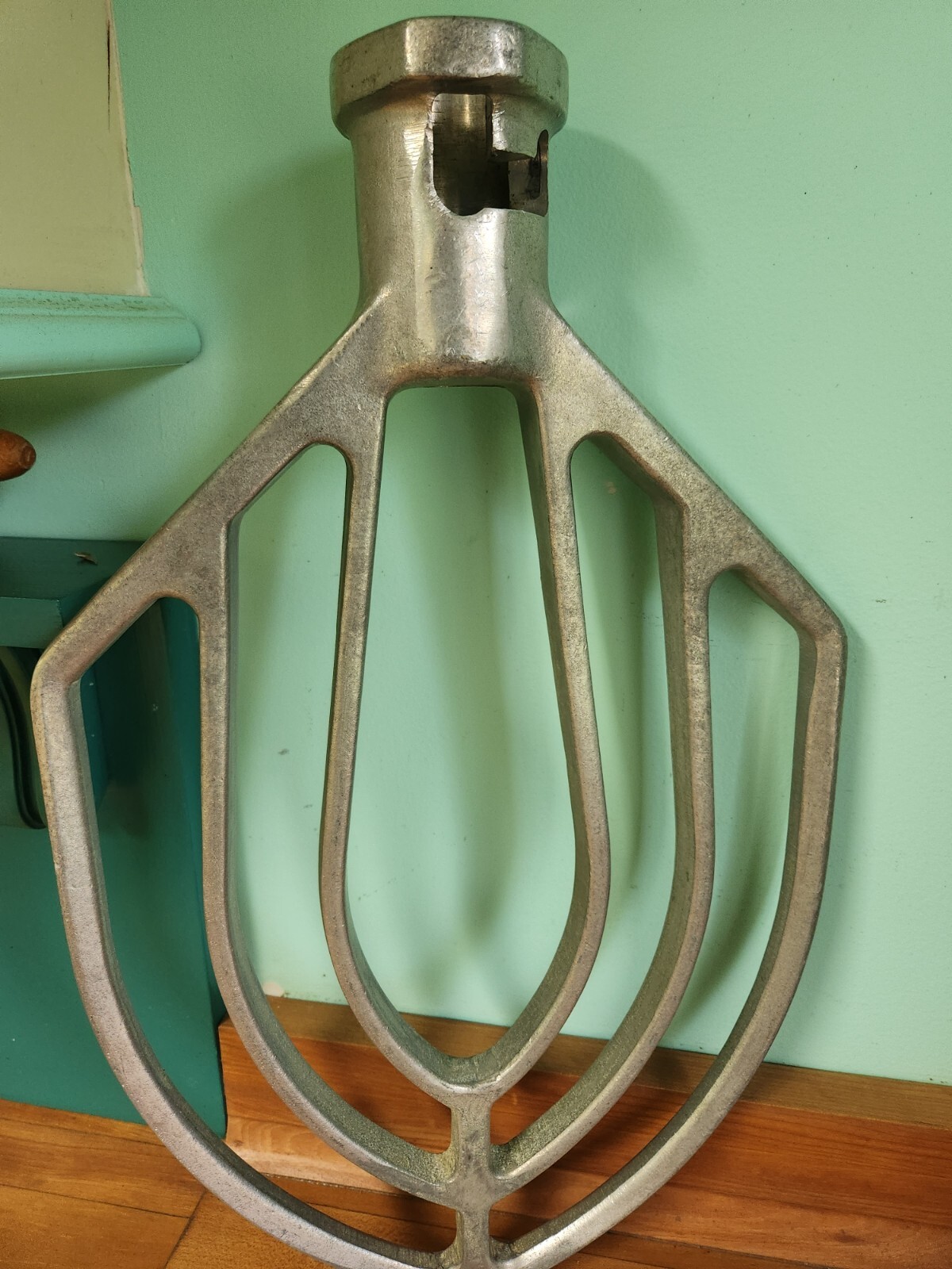 Hobart VMLH60B 60 Qt. “B” Flat Beater 00-275885 for Classic VMLH Mixers – EUC