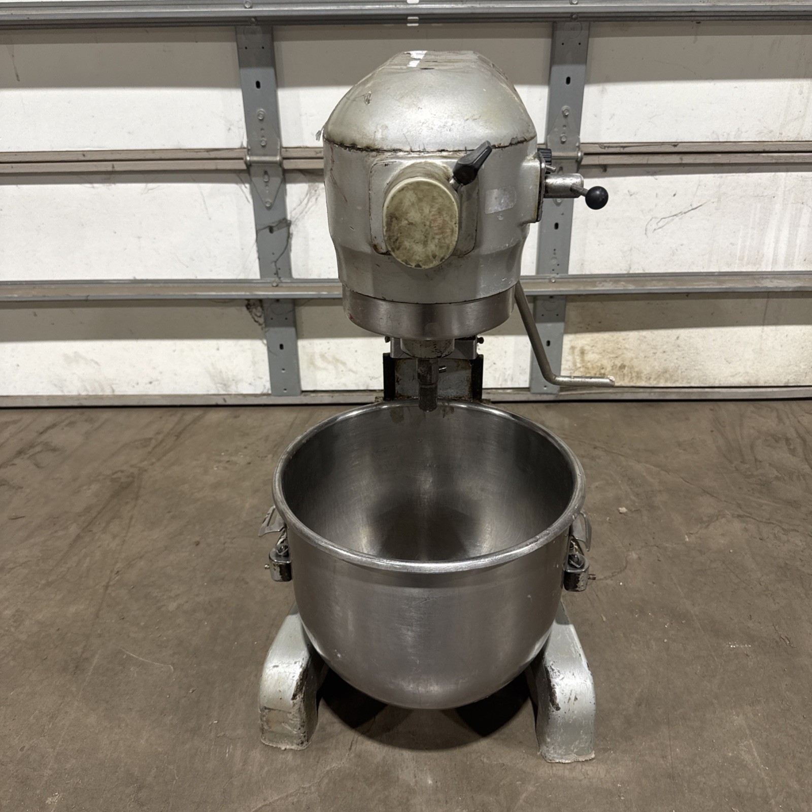 Hobart A-200T 20 qt Commercial Dough Mixer With Bowl 3 Speed Timer