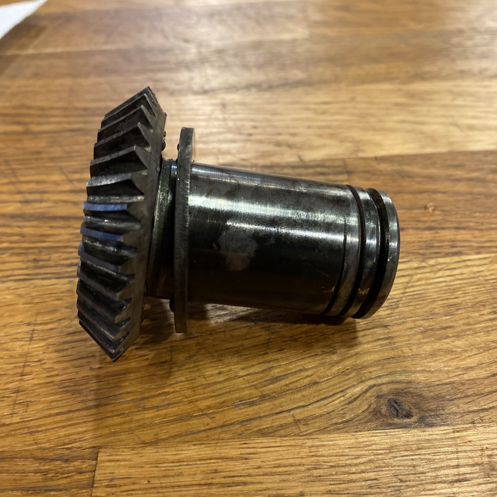 Hobart A200 Mixer Attachment Hub Bevel Drive Gear 20 Quart 35 Teeth Good Shape