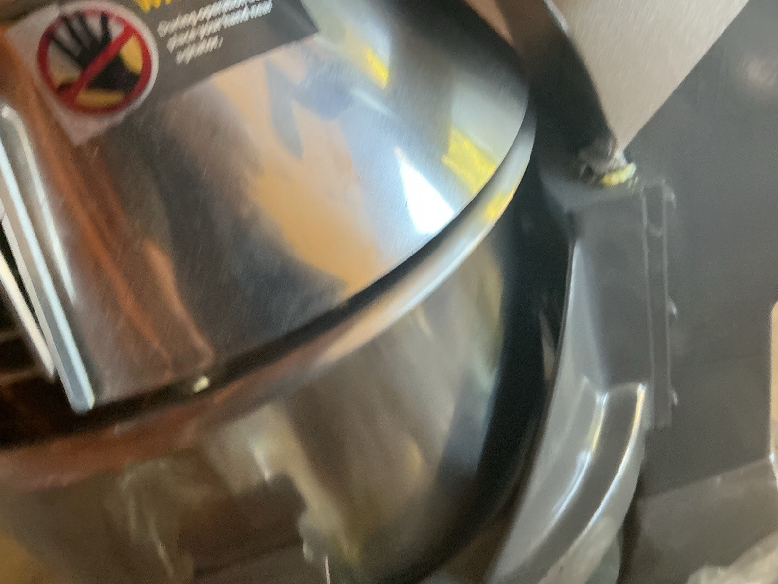 New damaged Vollrath Model 40757 20 Quart Commercial Mixer for parts No motor