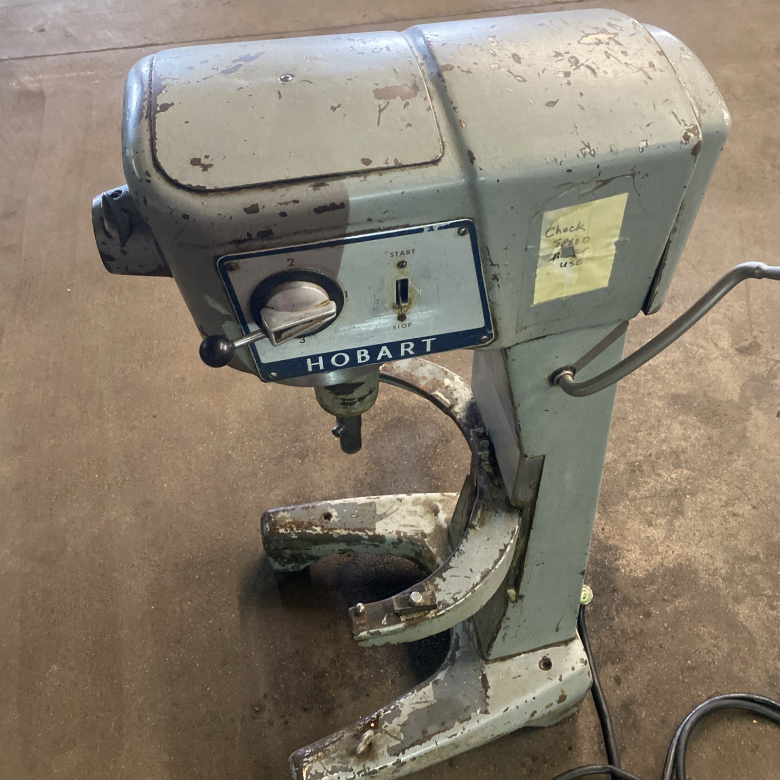 Pre-Owned Hobart 30 Quart Mixer Model D-300 Without Bowl Or Attachments TESTED