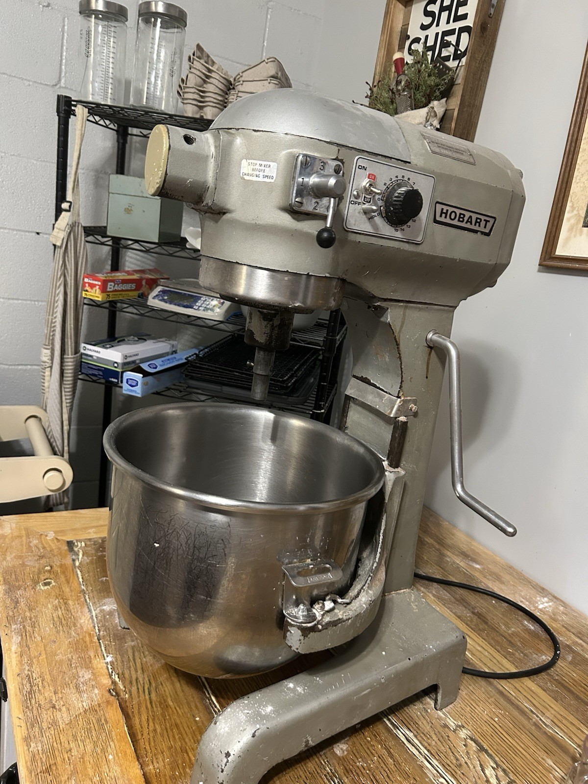 Hobart A200T Floor Model Commercial Mixer 3-Speed w/ Bowl Hook Whip Paddle