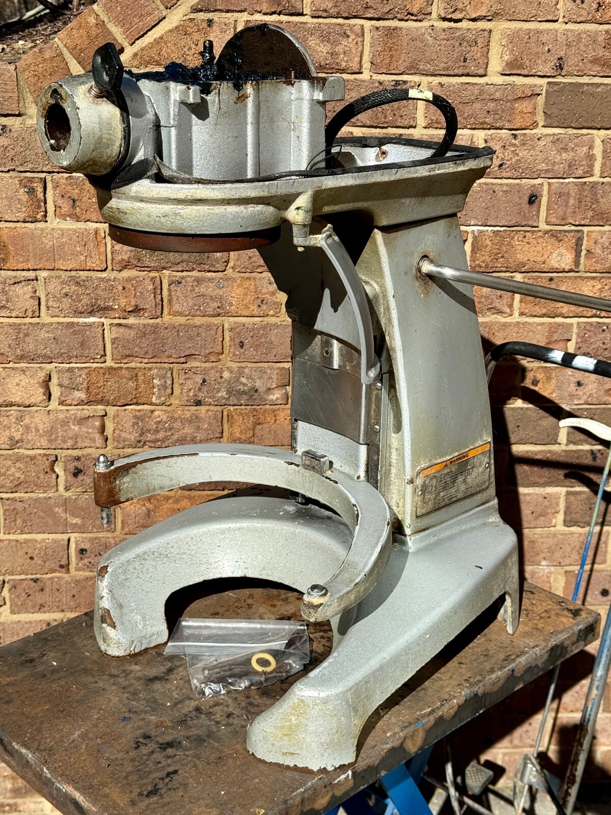 HOBART HL200 LEGACY STAND DOUGH COMMERCIAL MIXER 20 QT – FOR PARTS OR REPAIR!