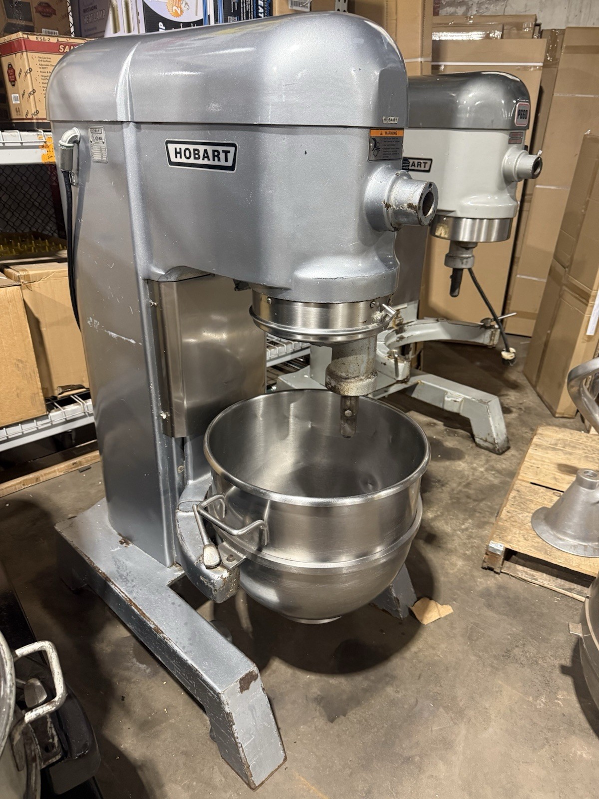 Hobart H-600T Commercial Pizza Dough Mixer 60QT 1ph 2hp 200V