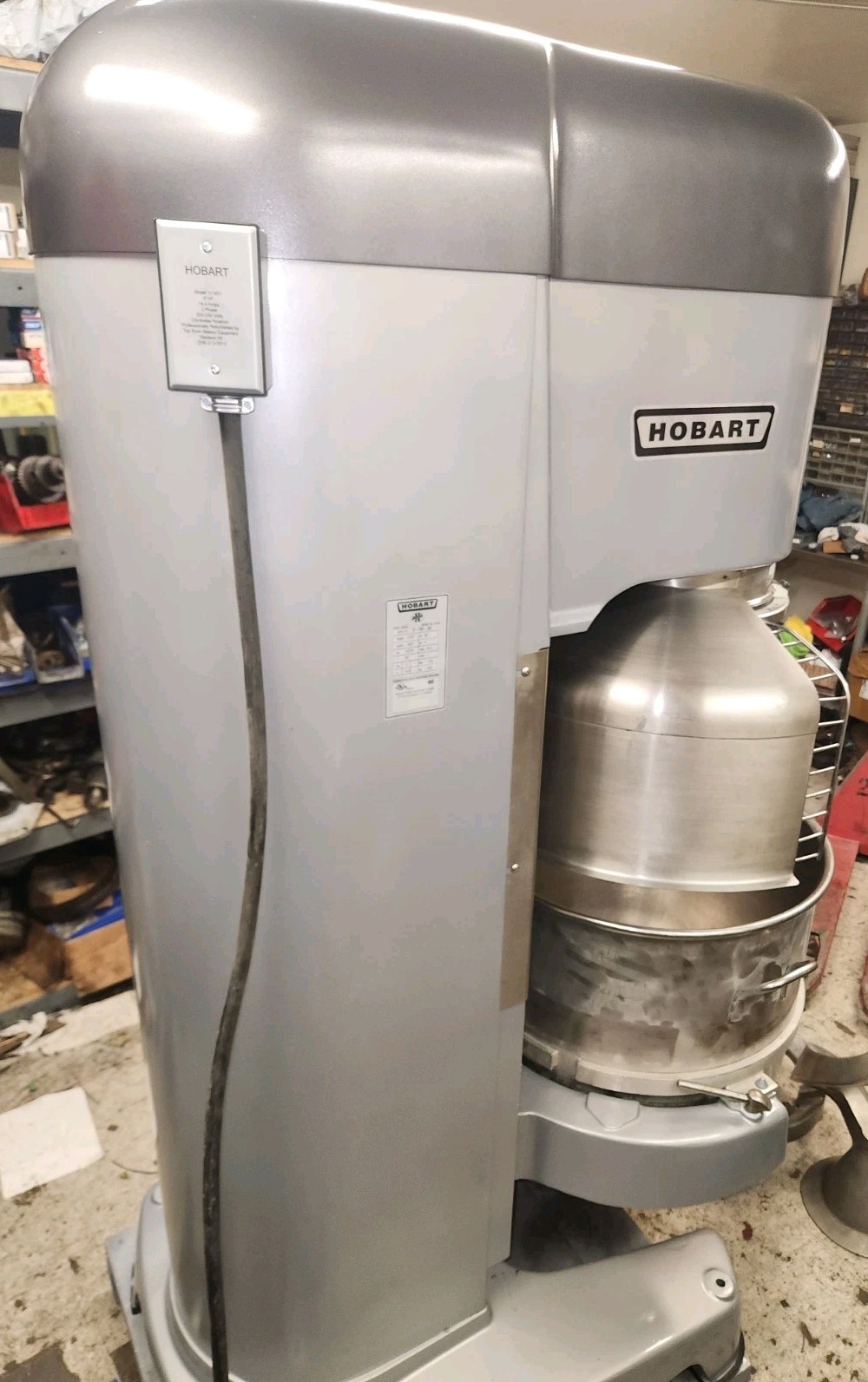 Late Model Hobart 140 Qt V-1401 MIXER 5 HP With Safety Cage
