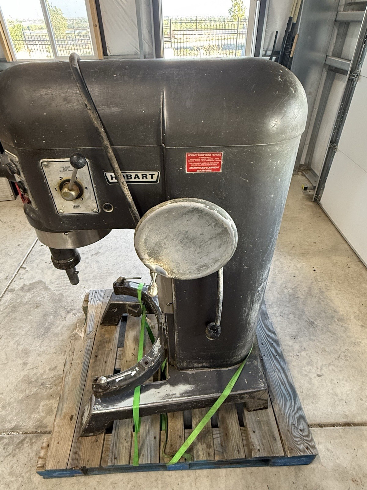 Hobart H-600 60 Qt Dough Bakery Mixer 220v, With Bowl And Hook Commercial Grade
