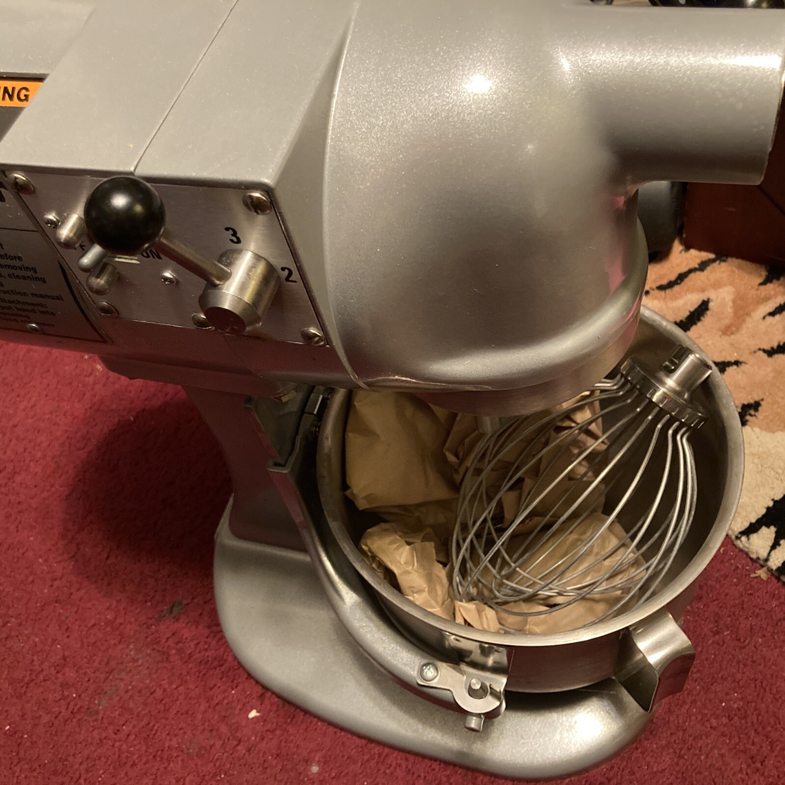 Hobart 5 Qt. Bowl Lift Countertop Mixer with Standard Accessories, 120V, 1/6 hp