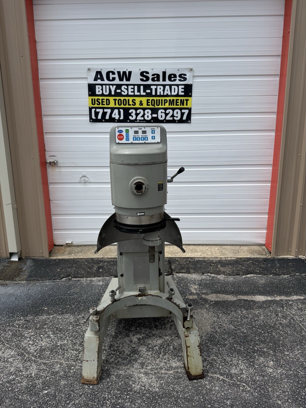 Globe SP80 (80 Qt) Commercial Planetary Mixer WILL SHIP