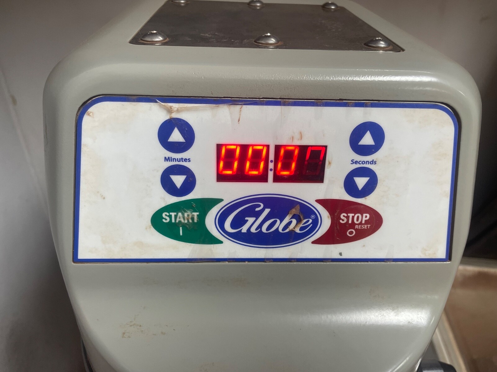 Globe SP30 Mixer Planetary Gear Driven 30 Quart, 115V, 1Ph