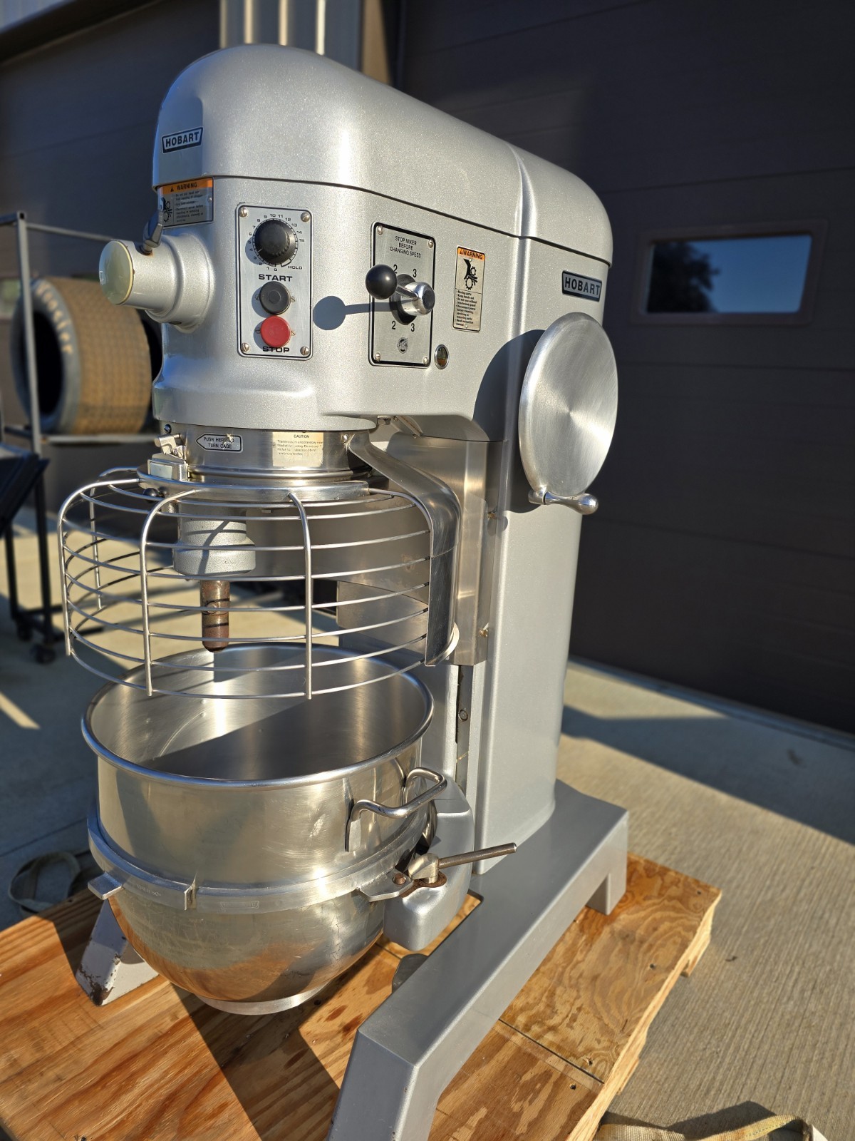 Hobart 60qt Dough mixer H600T Pizza Bakery Donut restaurant bowl guard