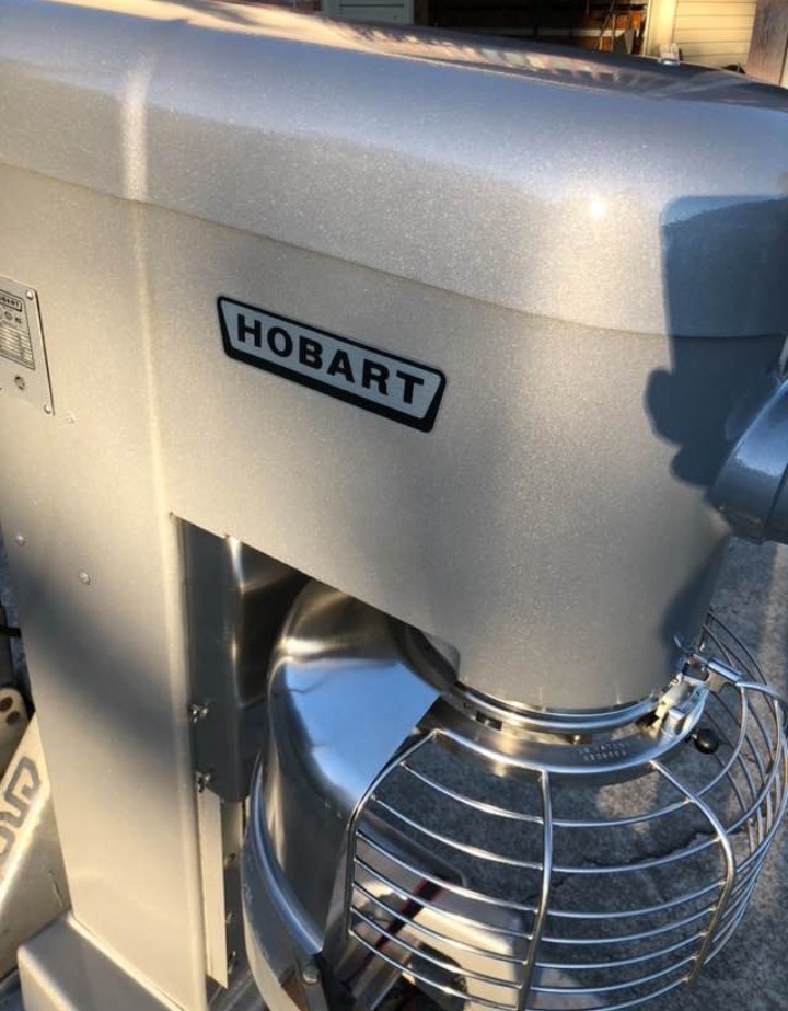 Hobart D340 1 1/2 Hp Mixer 40qt (warranty) With Bowl and Attachments