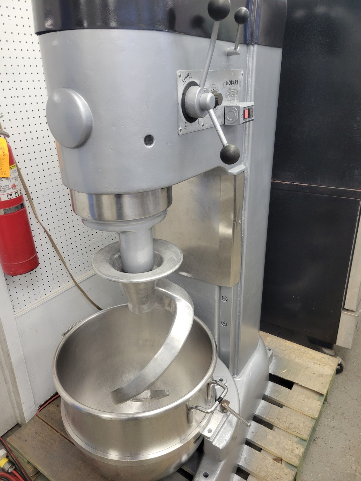 HOBART M-802 80QT PIZZA BAKERY DOUGH MIXER STEEL BOWL, HOOK 220V 3PH