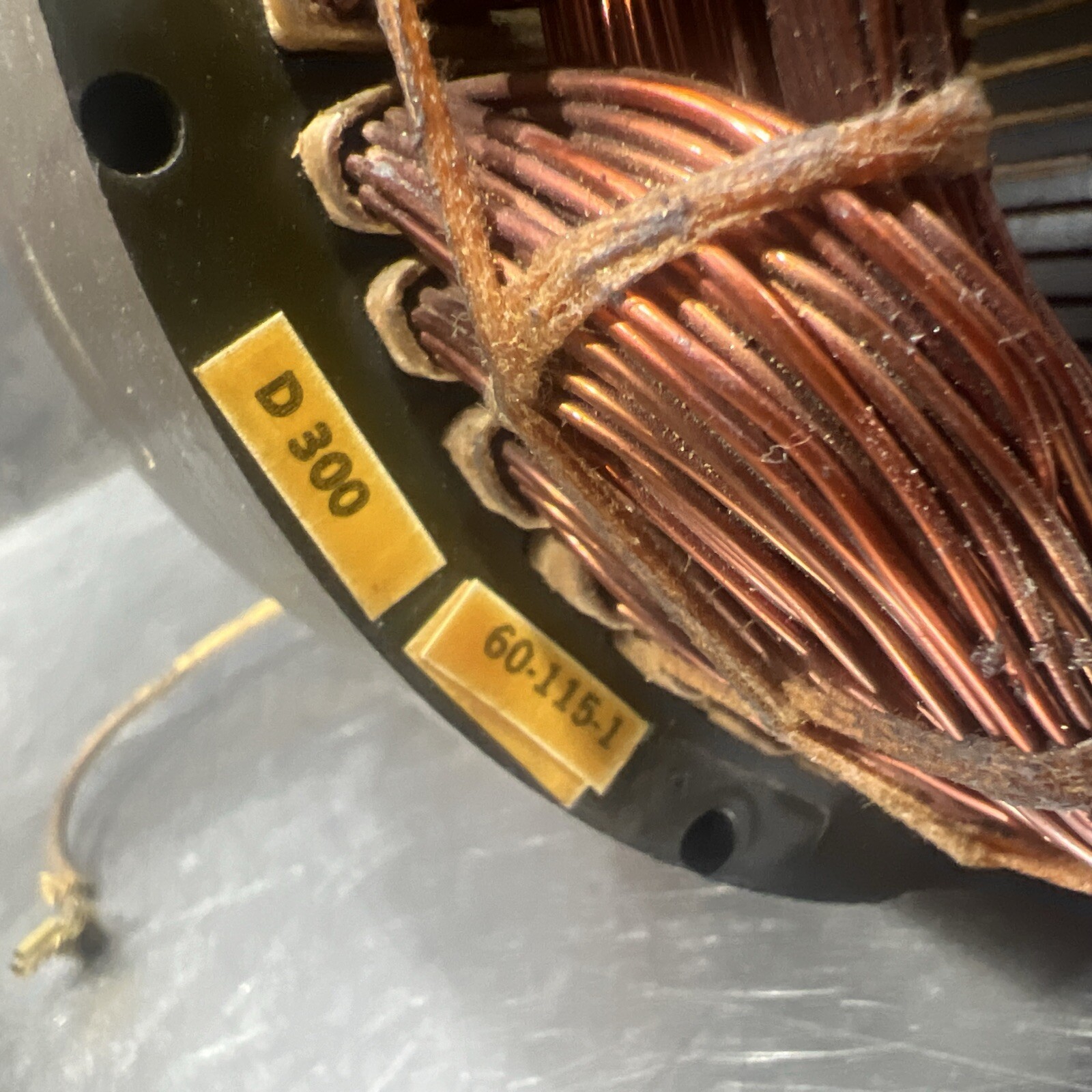 Genuine Hobart Model D-300 30 Qt Commercial Mixer Stator. 1 Ph 115V 60HZ