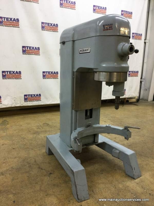 Hobart H-600T, 60 Qts Dough Mixer With Bowl & 1 Attachment