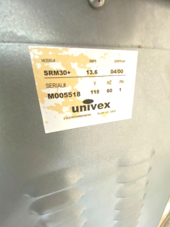 Mixers/ 30 Qts. UNIVEX Model SRM30 / 30 qt/ 4 Attachments / 4 Speed 115V
