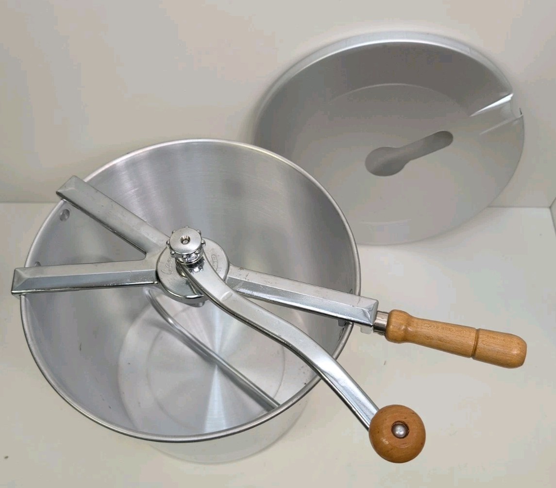 CamCo Hand Crank Dough Mixer Kneader W/Lid Model #12 Little Use FREE SHIPPING