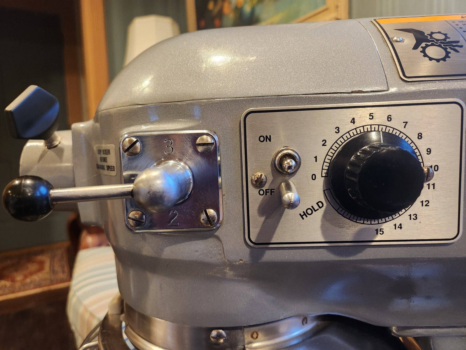 Hobart Classic A-200T, 20 Quart Mixer, Bowl, Beater & Safety Cage – REFURBISHED