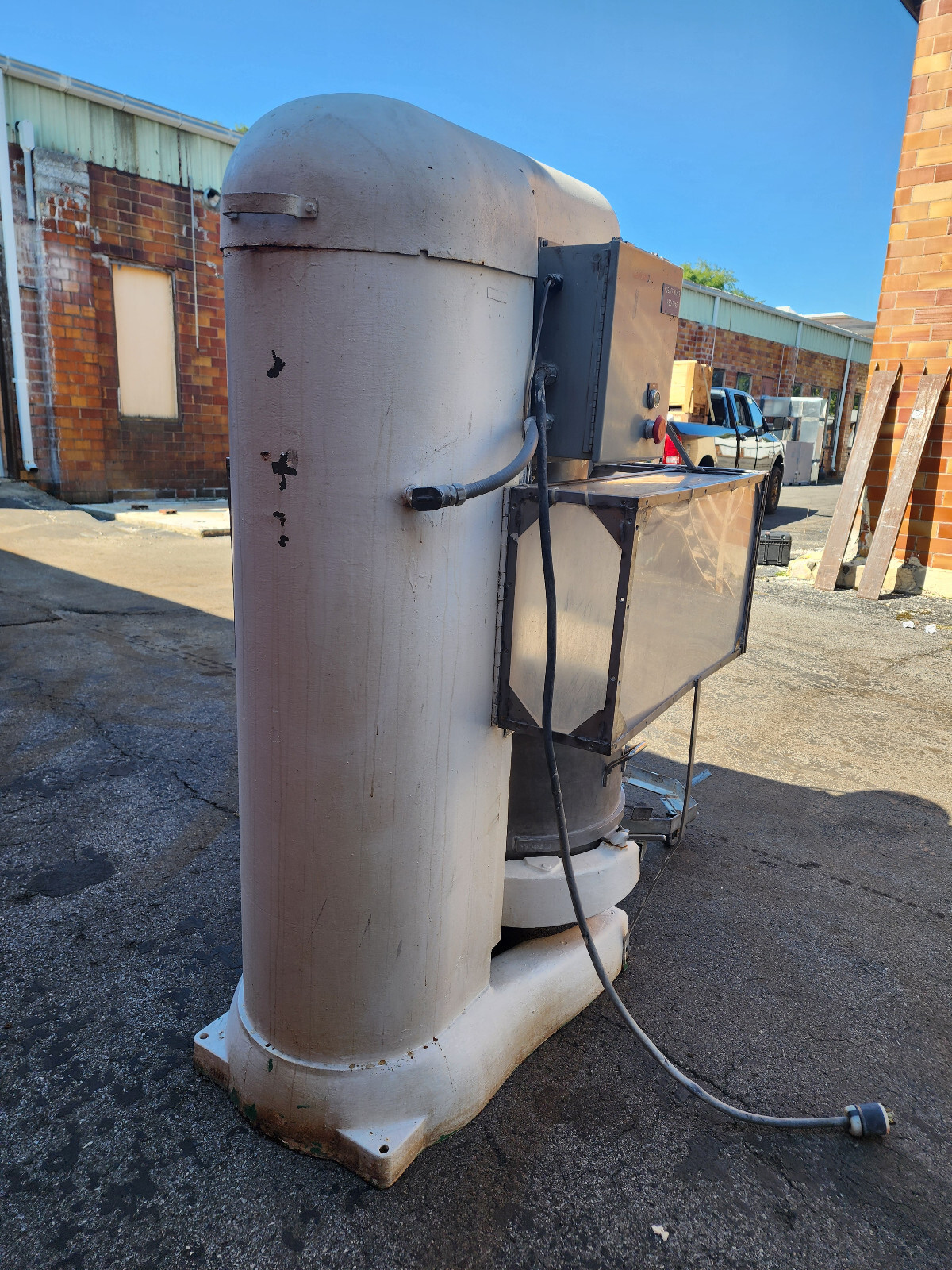 Hobart V1401 140qt Vertical Bowl Mixer With Accessories