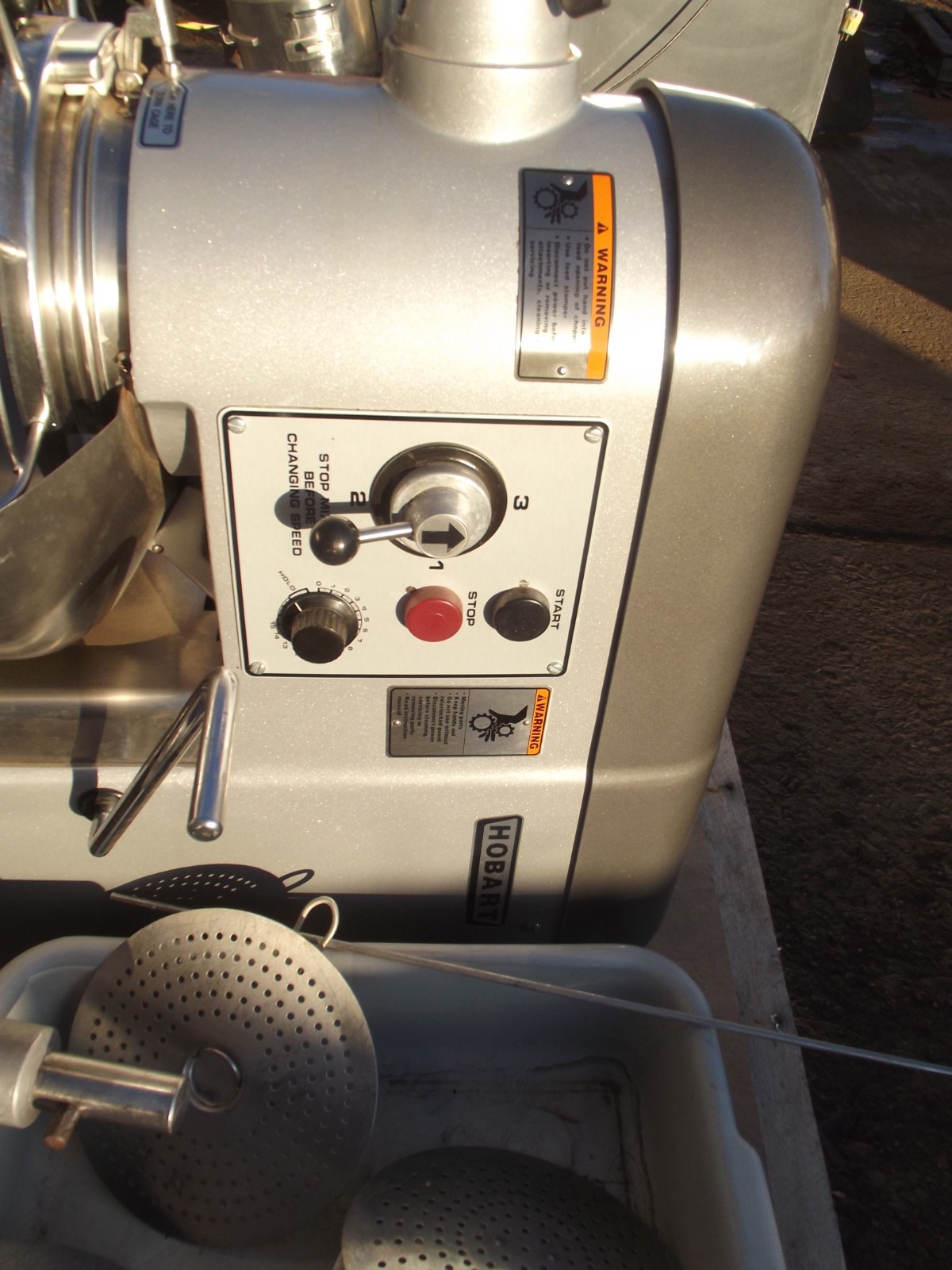 hobart mixer D-340 3 phase ( it needs to get gone)