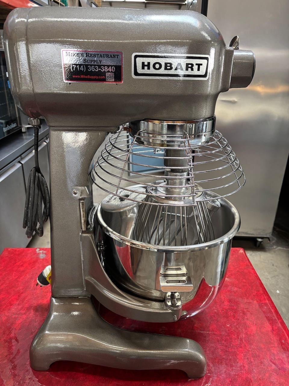 20 Quart Mixer Hobart A-200T NEW Bowl & 3 Attachments W/ Safety Cage Guard 120V