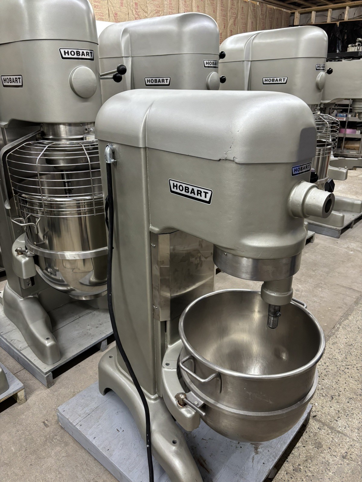 Hobart Dough Mixer (Single Phase 1HP)