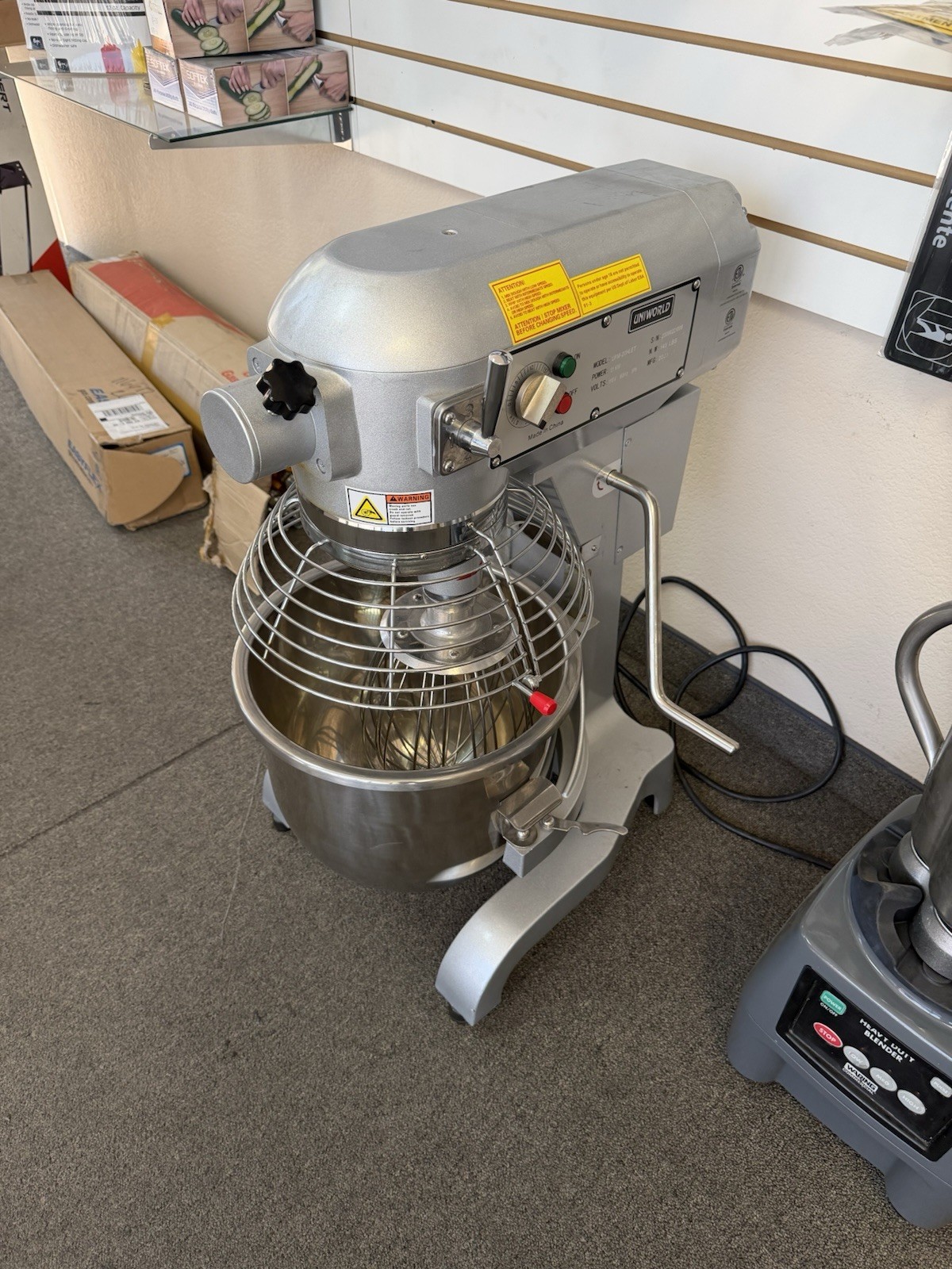 Uniworld UPM-20HLET Floor Model 20 qt Planetary Mixer, # 12 HUB, 3-Speed, 1 hp