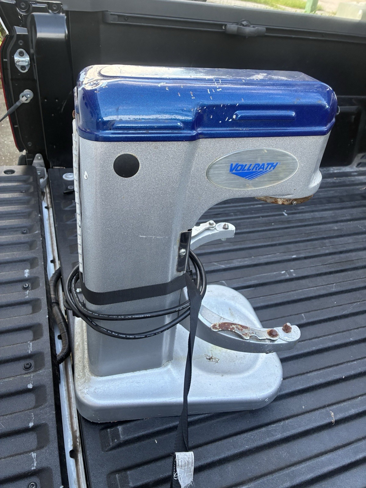 Vollrath For 10 Qt. With Bowl Lift Countertop Mixer 1/3 hp -for parts
