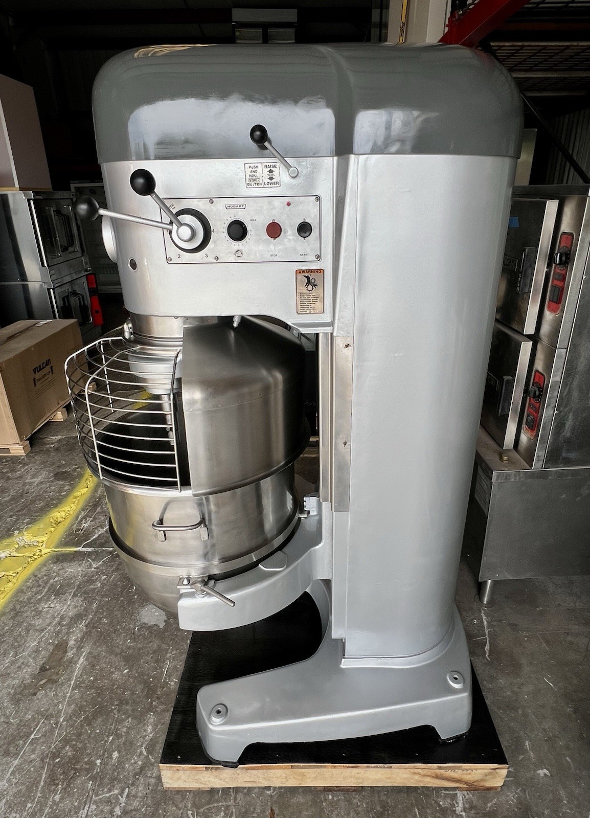 V1401 Hobart 140 qt Bakery Dough Mixer 3 Phase
