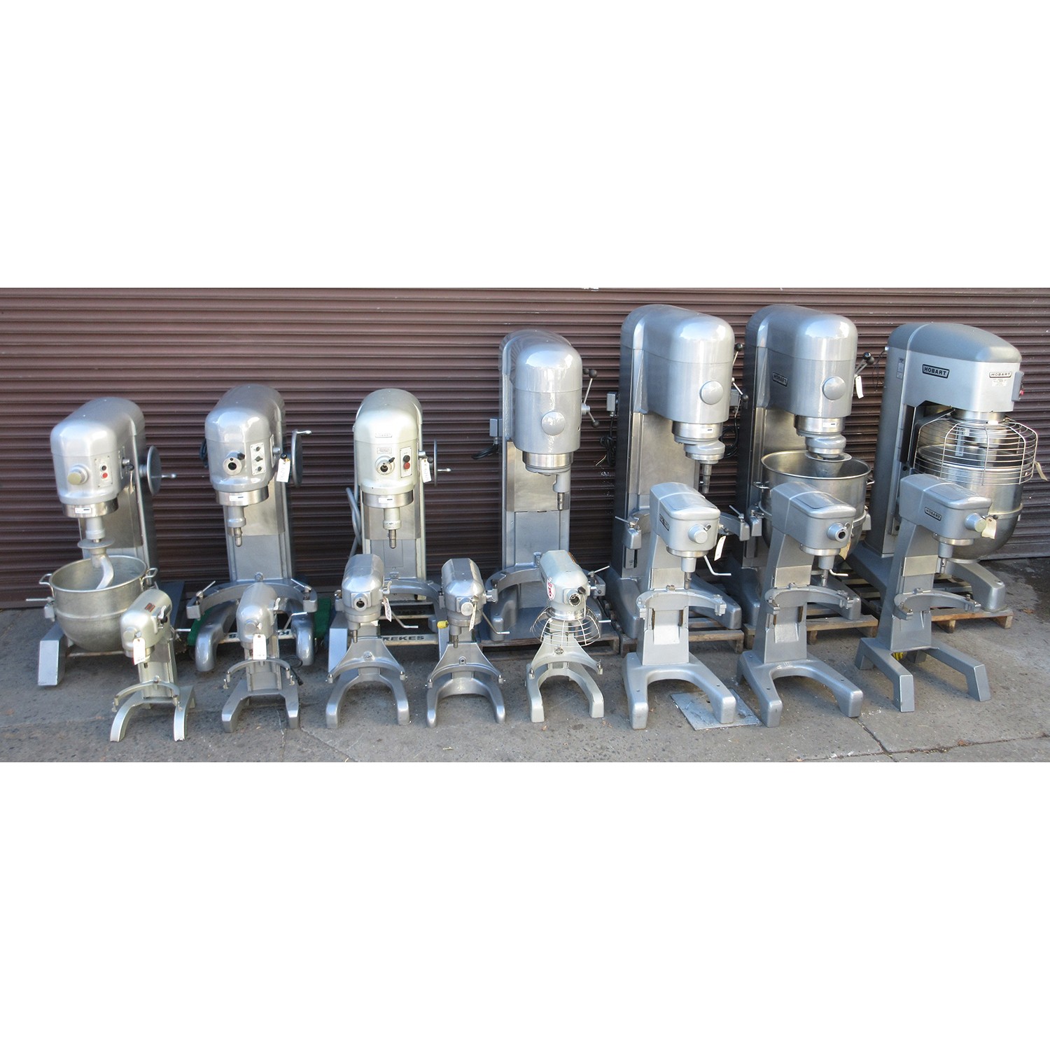 Hobart N50 5 Qt Commercial Countertop Mixer, Bowl And 2 Attachments Included