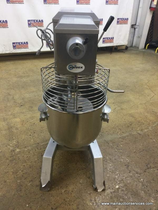 UNIVEX 30 QUART DOUGH MIXER WITH 3 ATTACHMENT