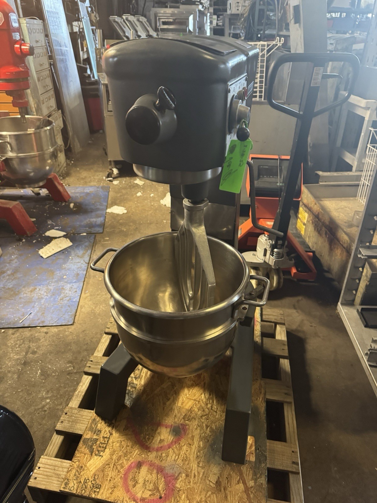 HOBART D300T 30qt Bakery Pizza Dough Mixer + Stainless Bowl/Hook *Refurbished*