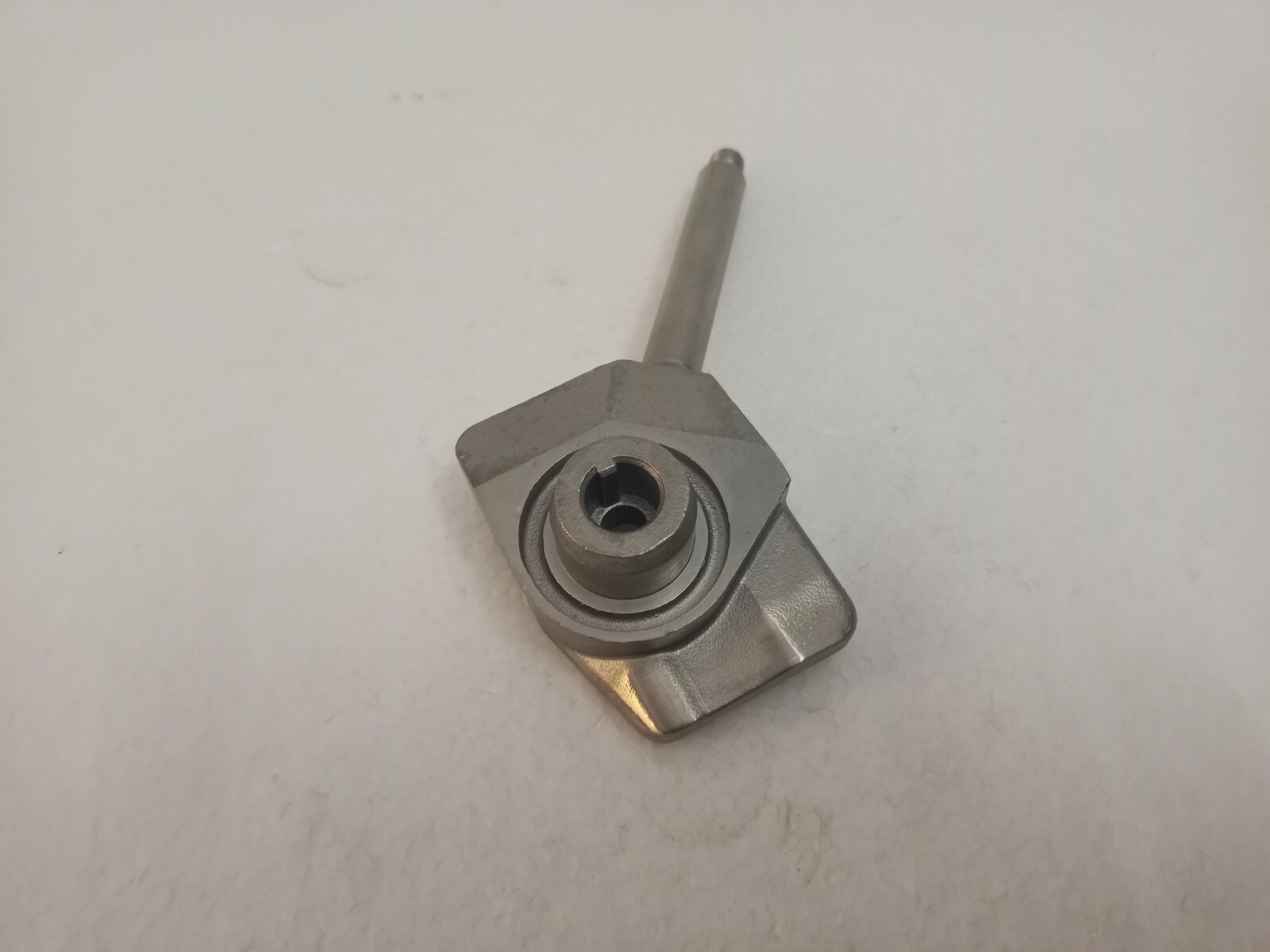 Hobart 00-290595 Lock Handle Assembly for HCM300 HCM450 HCM450C
