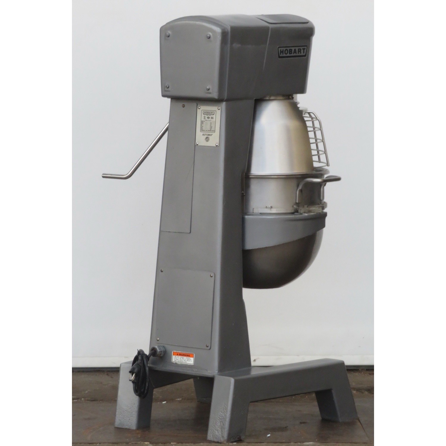 HOBART D300T 30qt Bakery Pizza Dough Mixer w/ Wire Safety Cage **MAKE AN OFFER**